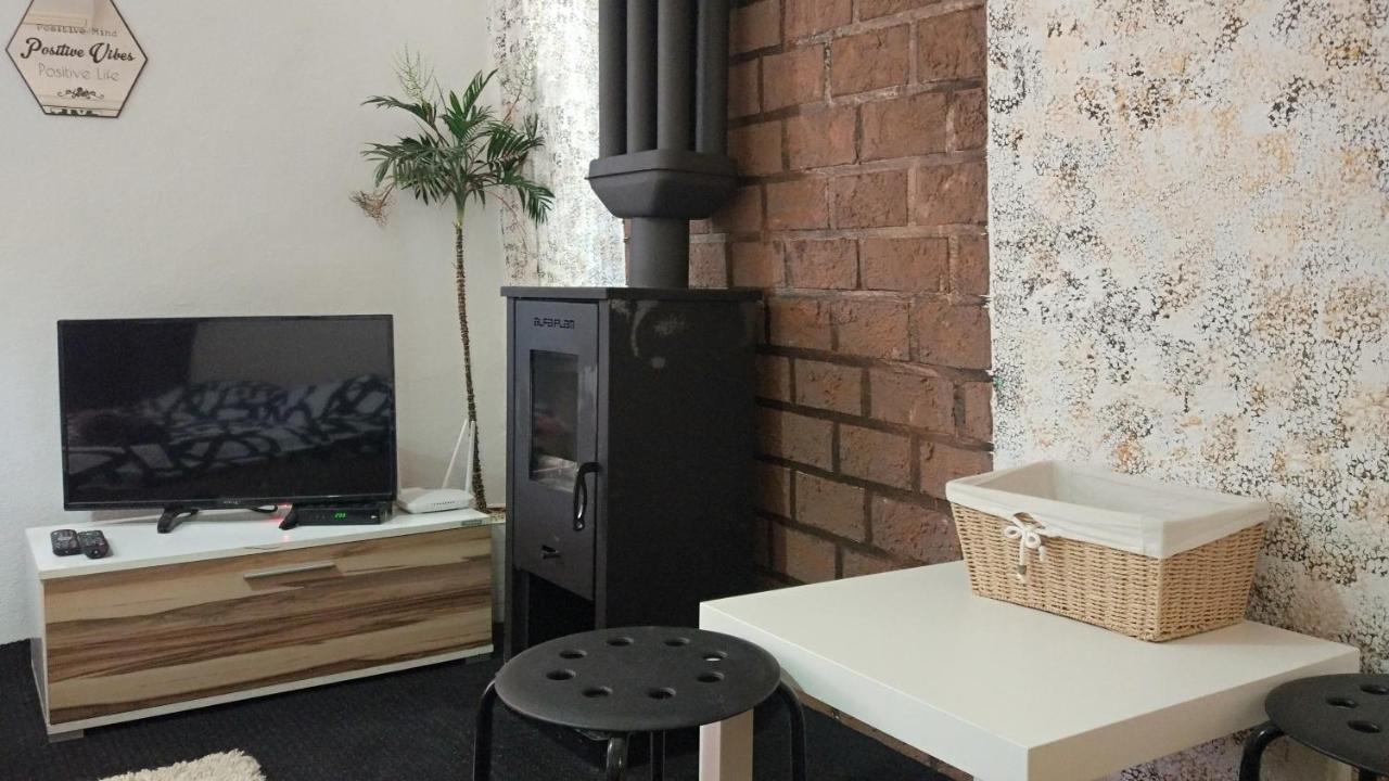 Etno Selo Nasa Avlija Apartment Blace Ngoại thất bức ảnh