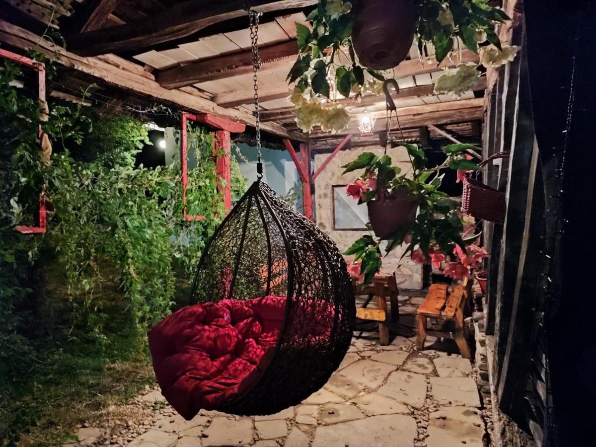 Etno Selo Nasa Avlija Apartment Blace Ngoại thất bức ảnh